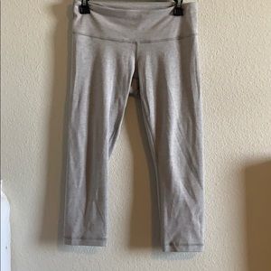Like new grey lululemon leggings size 8